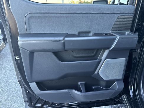 Used 2023 Ford F150 Raptor image 22