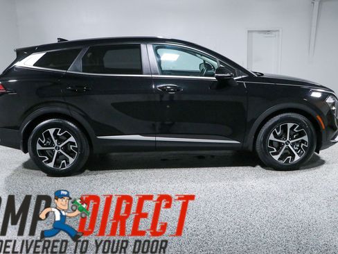 Used 2023 Kia Sportage EX FWD image 6