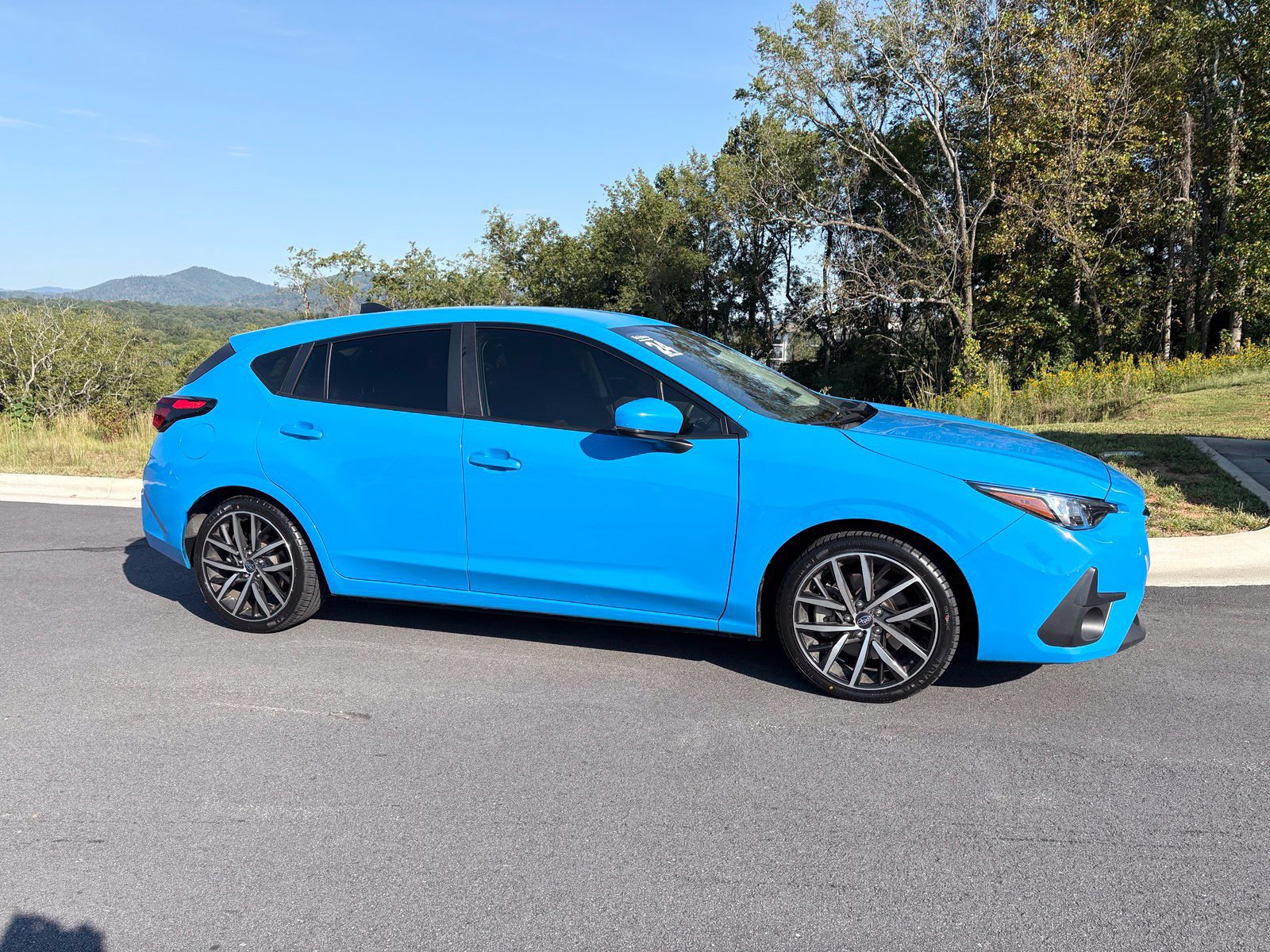 Certified 2024 Subaru Impreza 2.0i Sport AWD/4WD image 7