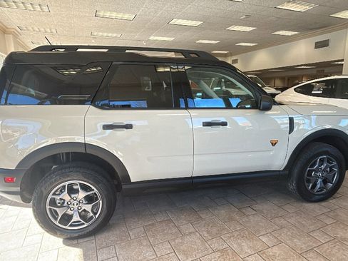 Used 2024 Ford Bronco Sport Badlands AWD/4WD image 8