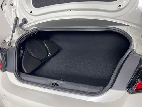 Used 2025 Toyota GR86 Premium image 13