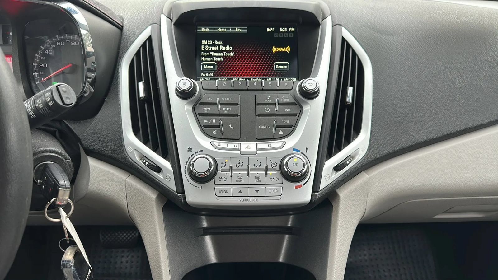 Used 2015 GMC Terrain SLE FWD image 19