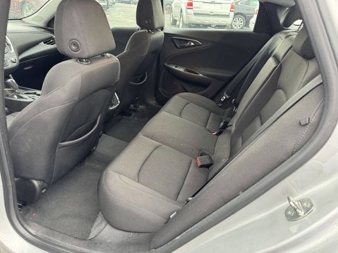 Used 2019 Chevrolet Malibu LT image 5