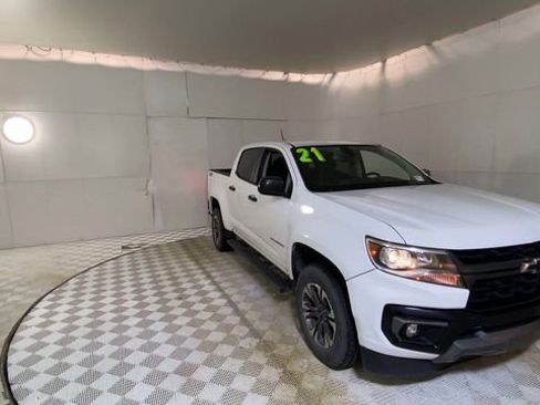 Used 2021 Chevrolet Colorado Z71 image 5