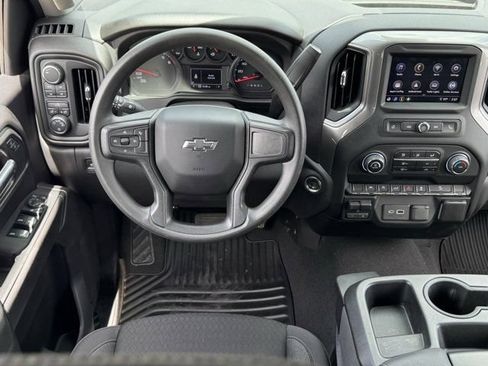 Used 2024 Chevrolet Silverado 1500 Custom Trail Boss w/ LPO, Dark Essentials Package AWD/4WD image 12