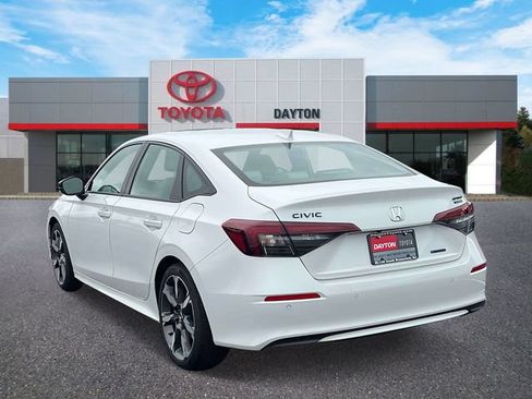 Used 2026 Honda Civic Sport Touring image 4