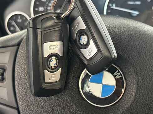 Used 2013 BMW 328i Sedan RWD image 24