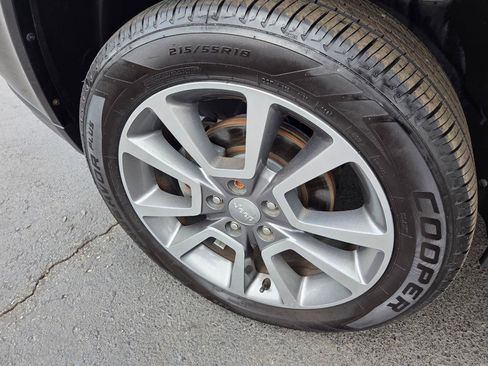 Used 2014 Jeep Compass Limited w/ Sun/Sound Group image 12