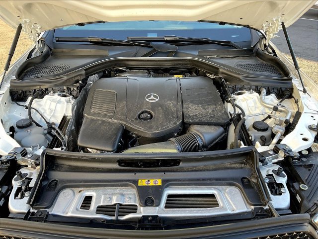 Certified 2023 Mercedes-Benz GLC 300 4MATIC image 32