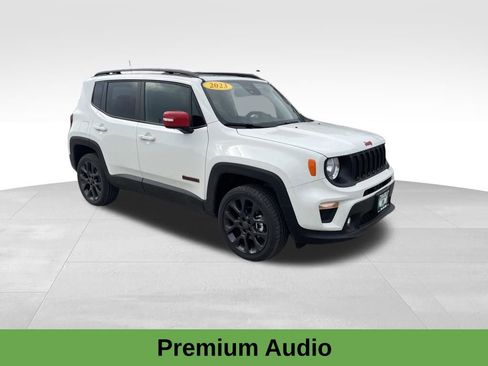 Used 2023 Jeep Renegade Latitude w/ Sun/Sound Group image 7