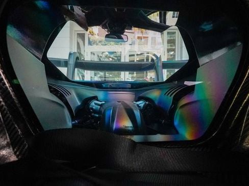 Used 2019 McLaren Senna image 94