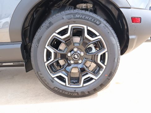 New 2025 Ford Bronco Sport Outer Banks w/ Outer Banks Tech Package+ image 19