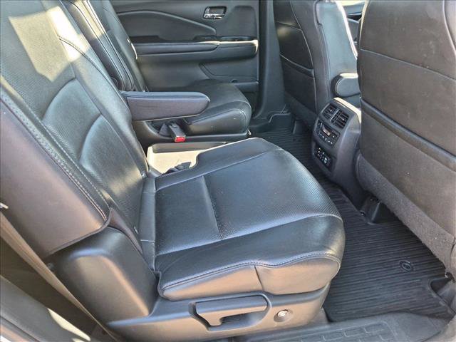 Used 2016 Honda Pilot Elite image 23
