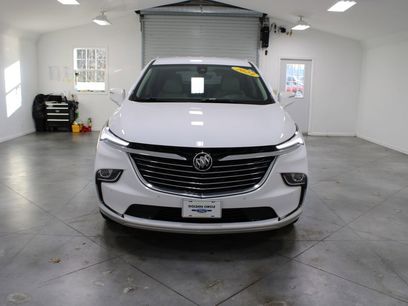 Used 2024 Buick Enclave Essence w/ Technology Package