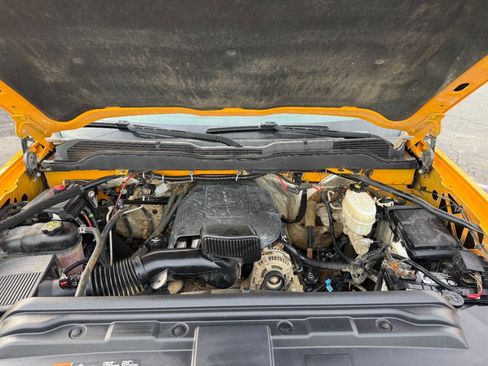 Used 2018 Chevrolet Silverado 2500 LT image 32