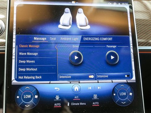 Used 2024 Mercedes-Benz S 63 AMG S image 38