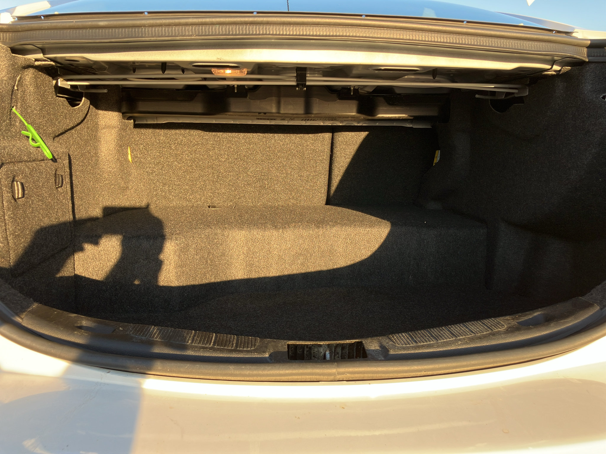 Used 2018 Ford Fusion SE FWD image 29