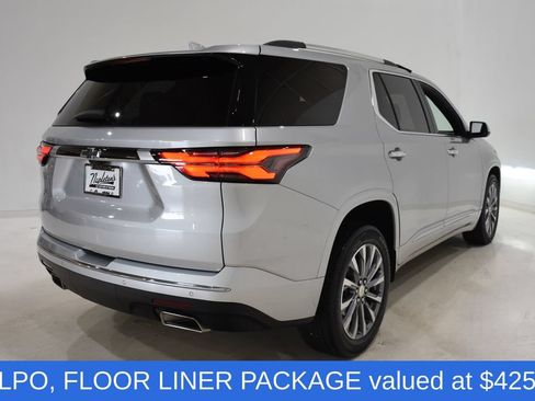 Used 2022 Chevrolet Traverse Premier w/ LPO, Floor Liner Package AWD/4WD image 4