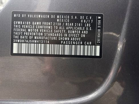 Used 2017 Volkswagen Jetta SE image 11