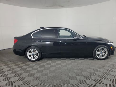 Used 2018 BMW 330i 330i image 3