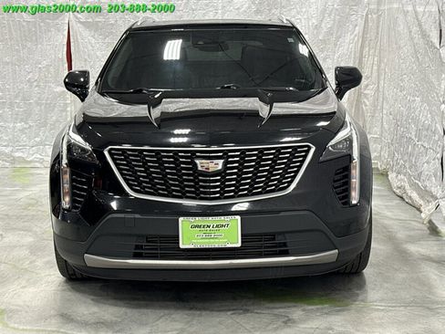 Used 2019 Cadillac XT4 Premium Luxury w/ Cold Weather Package image 19