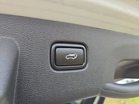 Certified 2024 Kia Sportage X-Line w/ X-Line Premium Package AWD/4WD image 36