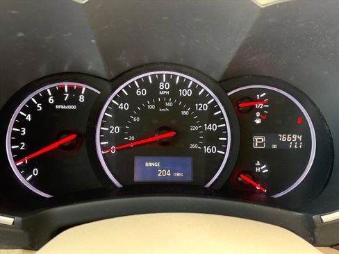 Used 2013 Nissan Quest SV w/ Leather Pkg image 7