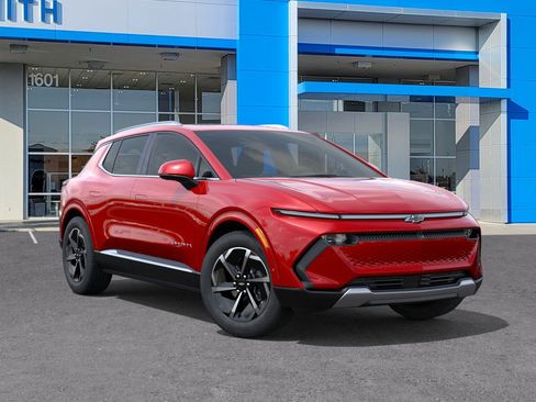 New 2025 Chevrolet Equinox EV LT FWD image 7