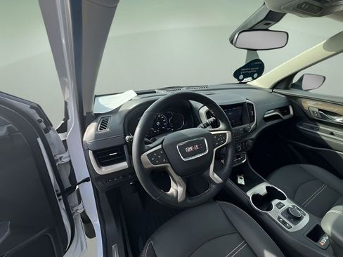 Certified 2024 GMC Terrain Denali w/ Denali Premium Package image 10