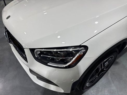 Used 2020 Mercedes-Benz GLC 300 4MATIC image 19