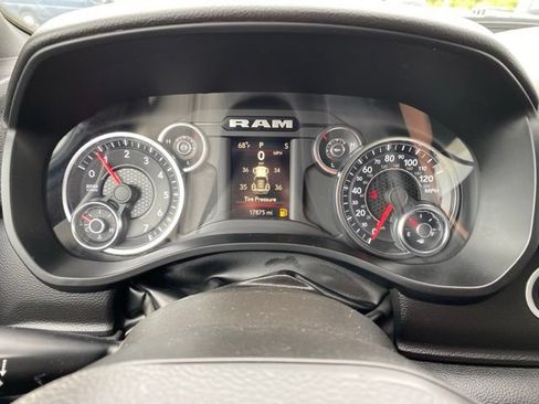 Used 2023 RAM 1500 Big Horn AWD/4WD image 15