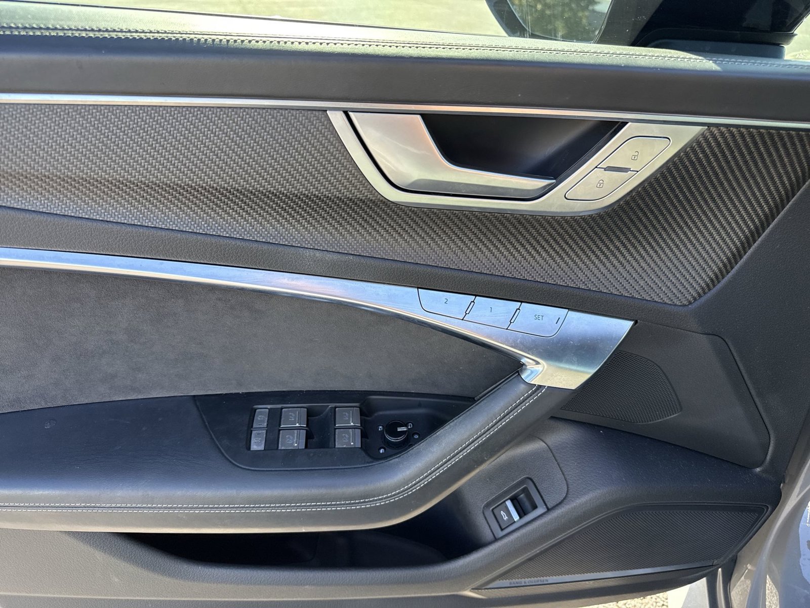 Used 2021 Audi RS 6 w/ Executive Package AWD/4WD image 15