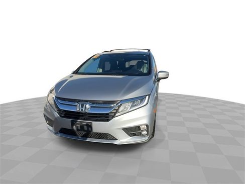 Used 2019 Honda Odyssey EX image 3