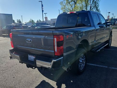 Used 2023 Ford F250 Lariat w/ FX4 Off-Road Package image 6