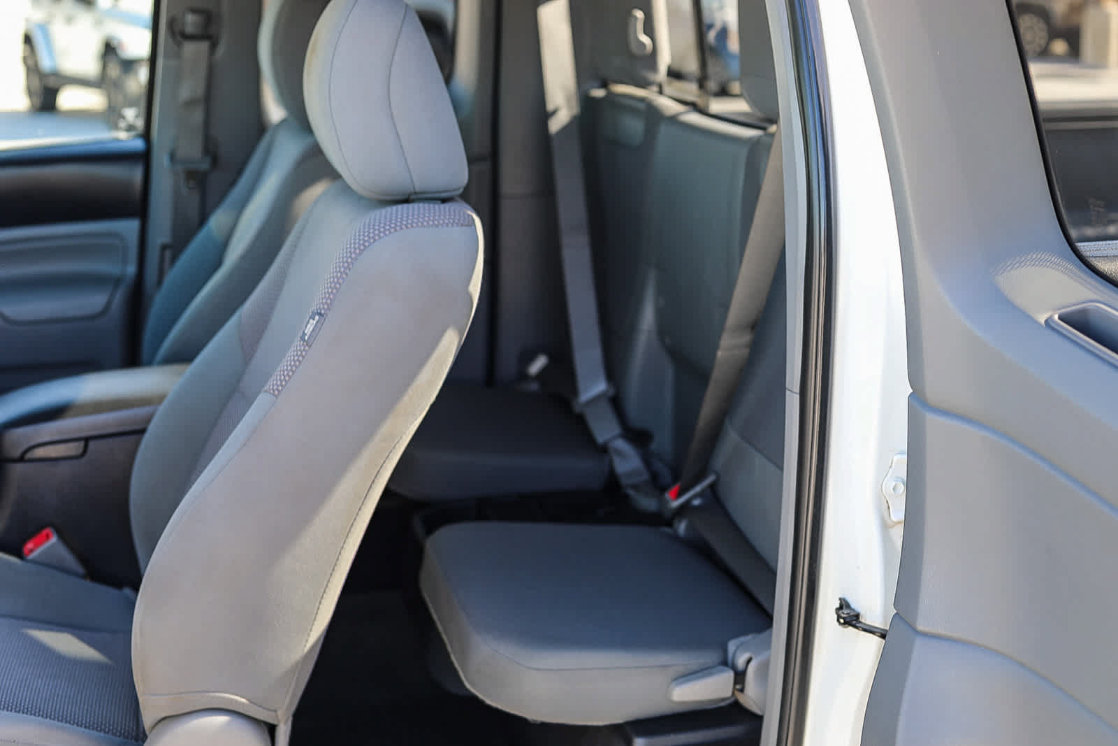 Used 2013 Toyota Tacoma 2WD Access Cab w/ Convenience Pkg image 21