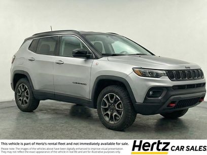 Used 2025 Jeep Compass Trailhawk