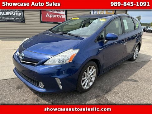 Used 2013 Toyota Prius V Five FWD image 1