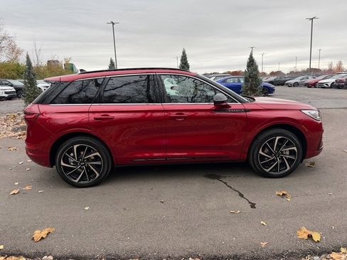 New 2026 Lincoln Corsair Grand Touring image 6