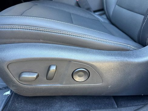 Used 2024 Chevrolet Equinox EV LT w/ LPO, Trailering Package AWD/4WD image 14