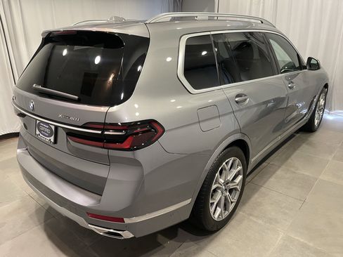 Used 2026 BMW X7 xDrive40i AWD/4WD image 6