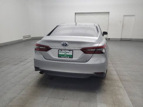Used 2021 Toyota Camry XLE w/ Navigation Upgrade Package FWD image 7