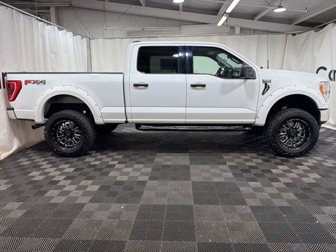 Used 2022 Ford F150 XLT w/ Equipment Group 301A Mid image 8