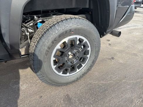 New 2026 Toyota Tacoma TRD Off-Road AWD/4WD image 24