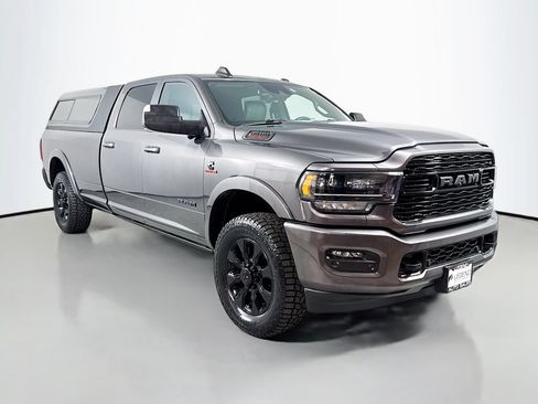 Used 2022 RAM 3500 Limited AWD/4WD image 3