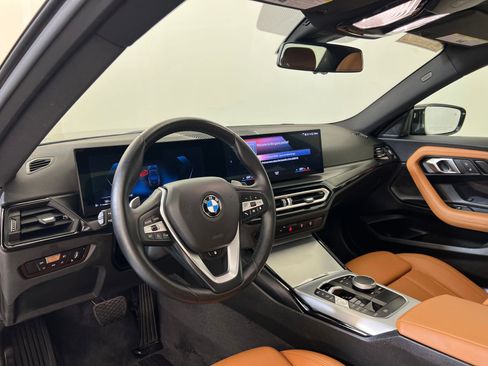 Used 2024 BMW 230i Coupe w/ Convenience Package image 4