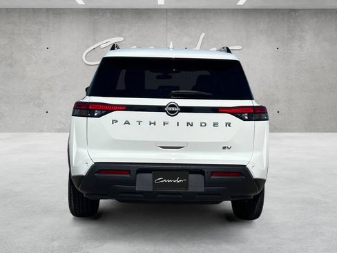 Used 2024 Nissan Pathfinder SV FWD image 15