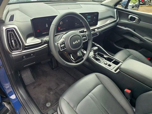 Used 2025 Kia Sorento S w/ Panoramic Sunroof Package AWD/4WD image 20