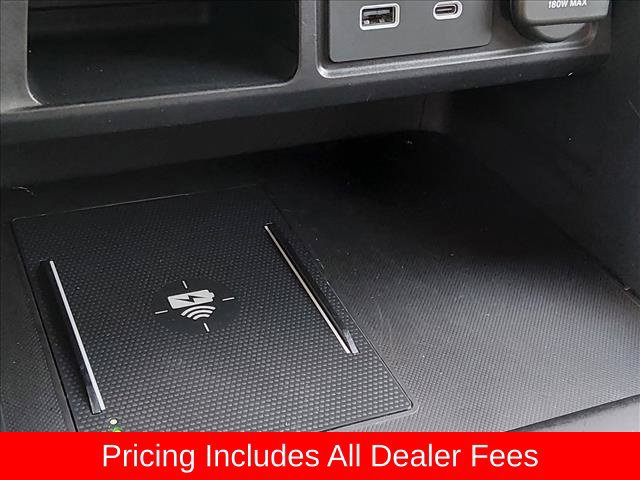 Used 2025 Honda Pilot Elite image 21