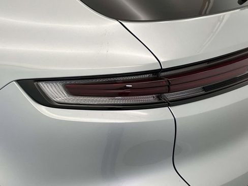 Used 2024 Porsche Cayenne image 16
