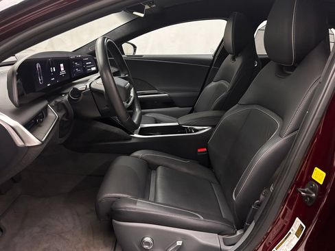 Used 2023 Lucid Air Touring AWD/4WD image 12